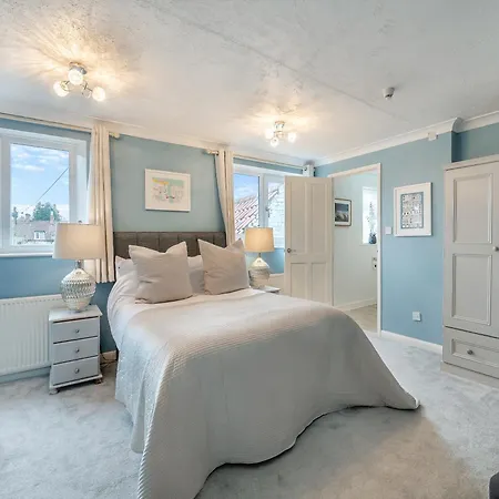 Warrington House-uk48465 * Thornton Dale