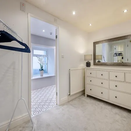 Warrington House-uk48465