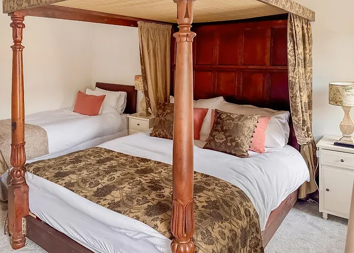 Warrington House-uk48465 * Thornton Dale