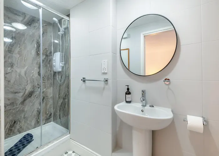 Warrington House-uk48465 * Thornton Dale